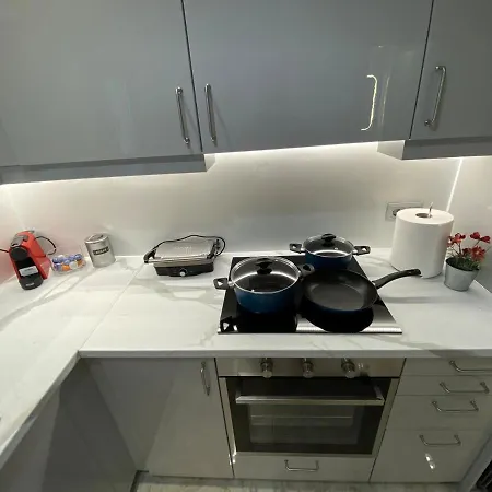 Διαμέρισμα Holy 2 Bedrooms In Marousi Αθήνα